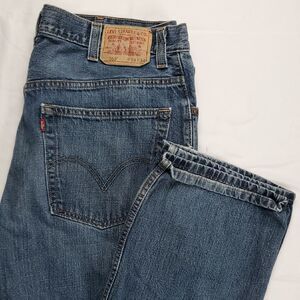 Levi's 559 Men's 38x34 Relaxed Straight Leg Jeans Light Wash Denim Button 3440